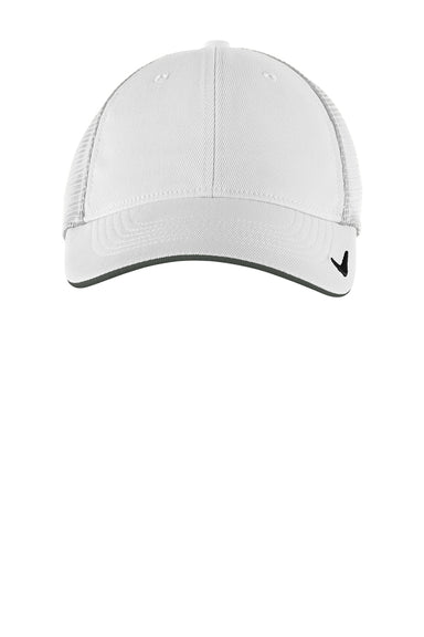 Nike NKAO9293/NKFB6448 Mens Dri-Fit Moisture Wicking Stretch Fit Hat White Flat Front