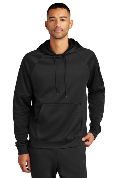 Nike NKFD9735 Mens Therma-Fit Fleece Hooded Sweatshirt Hoodie w/ Pouch Pocket Black Model Front