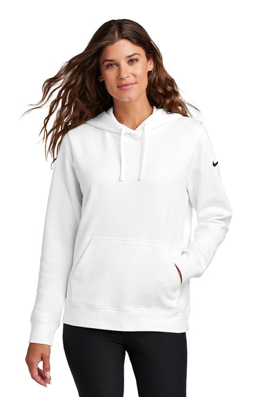 Nike NKFD9889 Womens Club Fleece Hooded Sweatshirt Hoodie w/ Pouch Pockets White Model Front