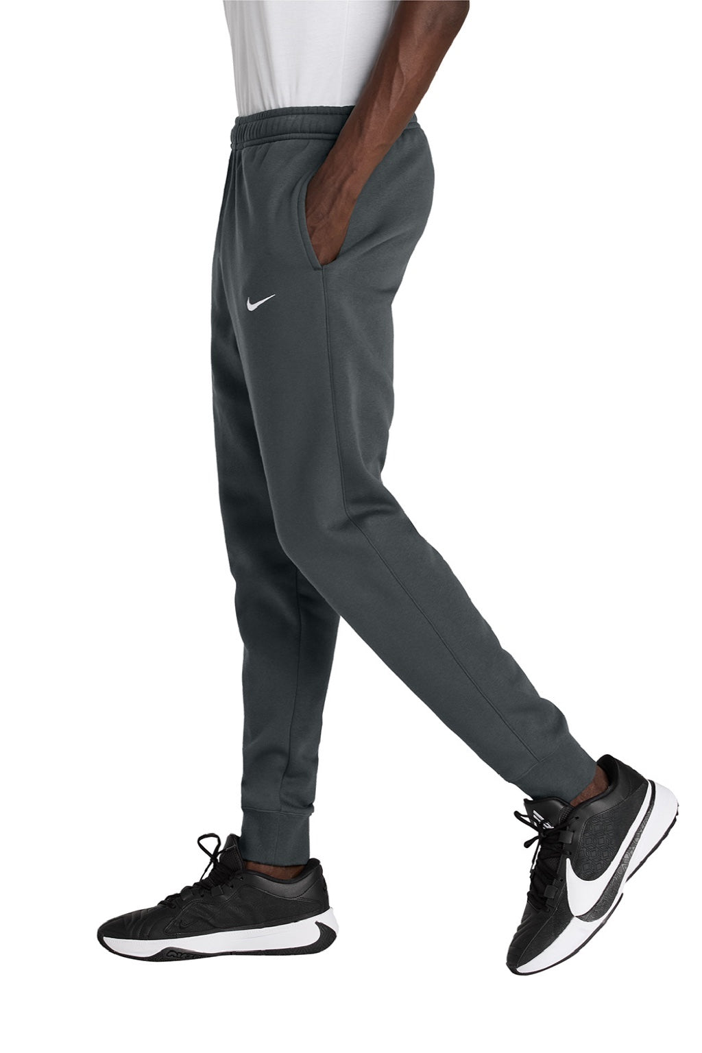 Nike NKHM8045 Mens Club Fleece Jogger Sweatpants w/ Pockets Anthracite Grey Model Side