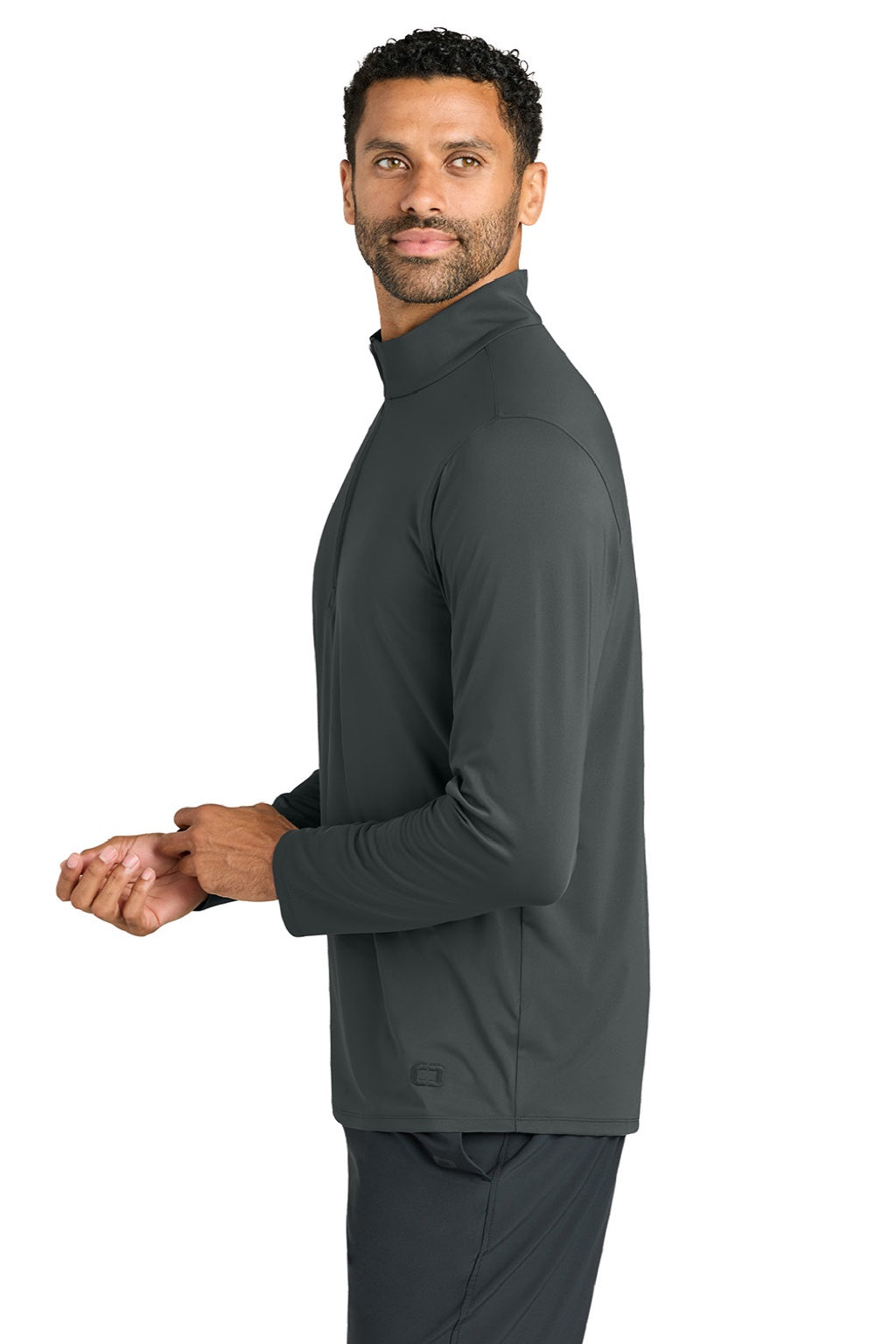 Ogio OG172 Mens Regain 1/4 Zip Sweatshirt Tarmac Grey Model Side