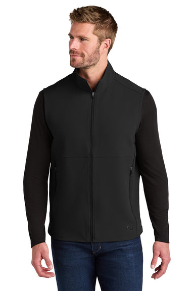 Ogio OG741 Mens Kinetic Full Zip Soft Shell Vest Blacktop Model Front