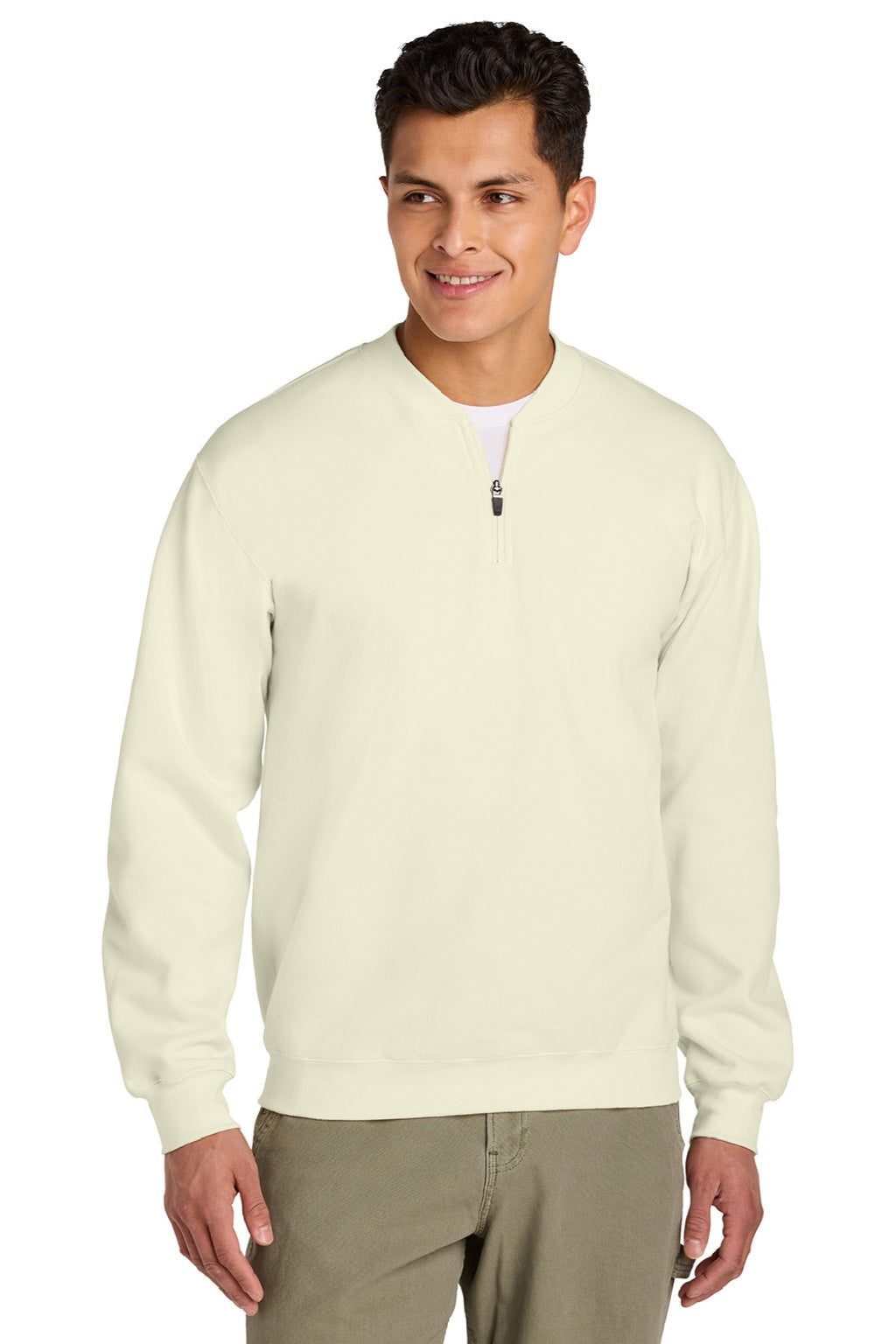 Gildan SF008 Mens Softstyle Fleece 1/4 Zip Sweatshirt Off White Model Front