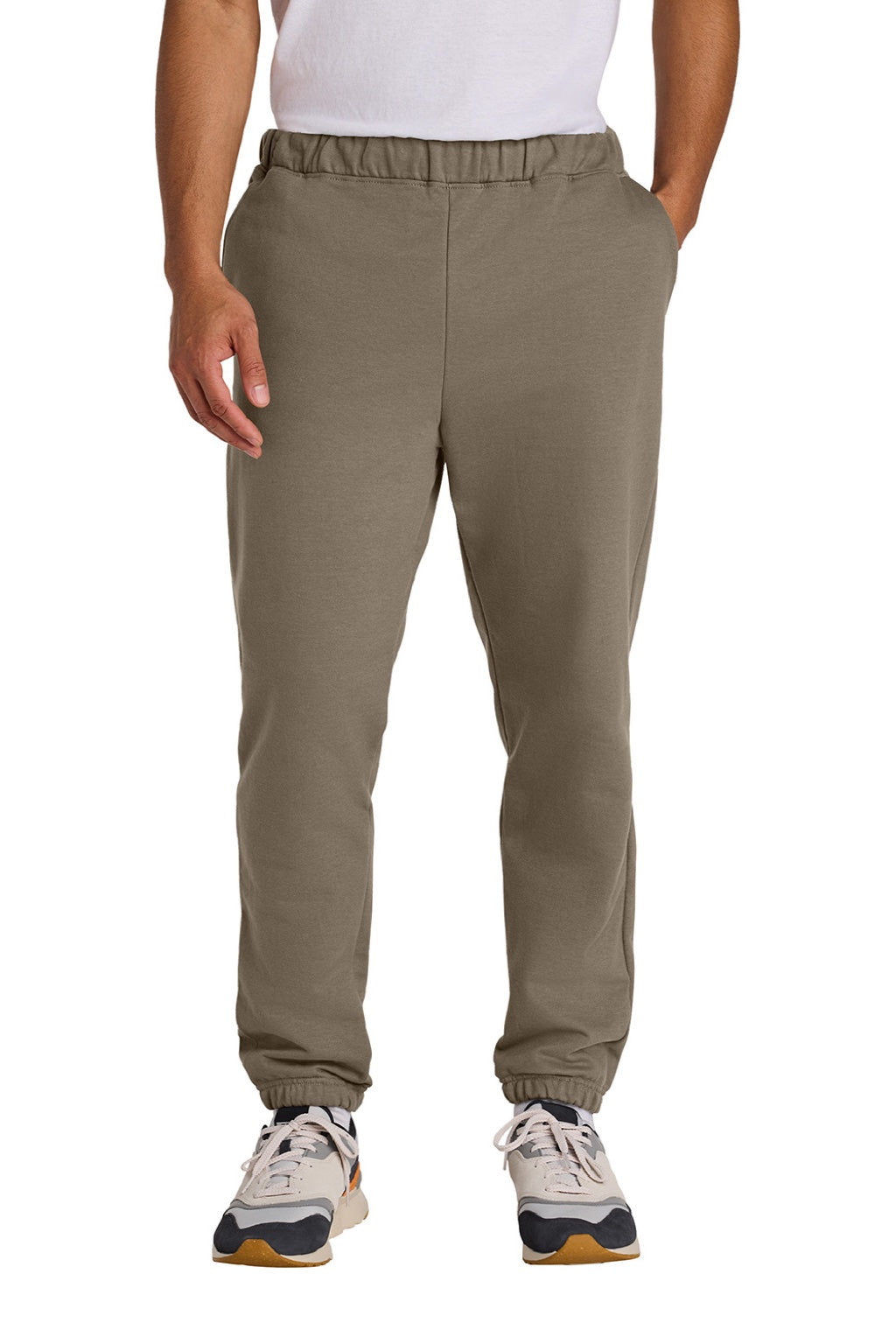 Gildan SF100 Mens Softstyle Sweatpants w/ Pockets Savana Brown Model Front