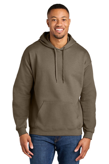 Gildan SF500 Mens Softstyle Hooded Sweatshirt Hoodie w/ Pouch Pocket Savana Brown Model Front