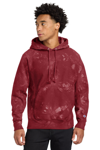 Champion TDS101 Mens Reverse Weave Scrunch Dye Hooded Sweatshirt Hoodie w/ Pouch Pocket Mulled Berry Red Model Front