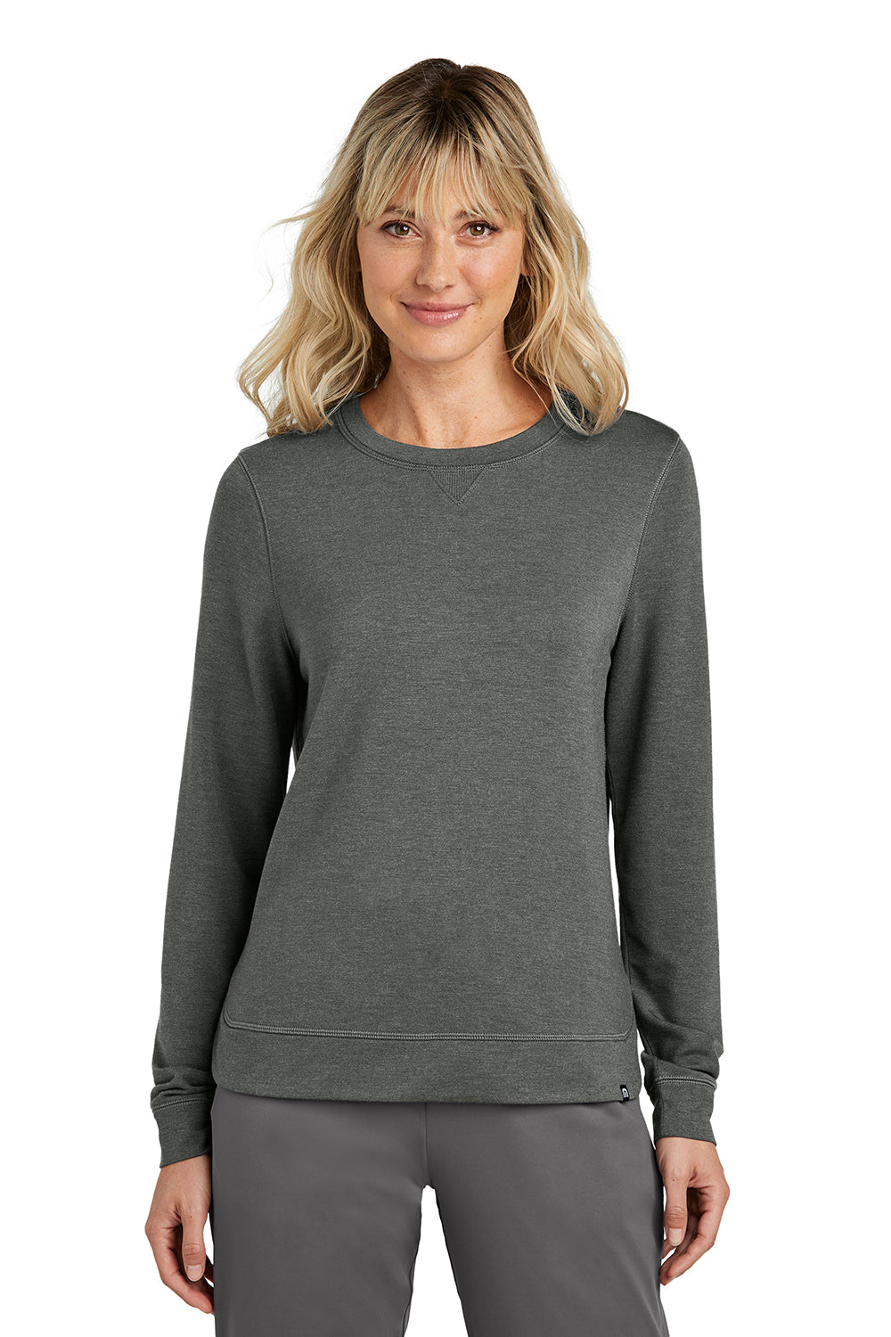 TravisMathew TM1LD003 Womens Long Weekend Crewneck Sweatshirt Heather Dark Grey Model Front