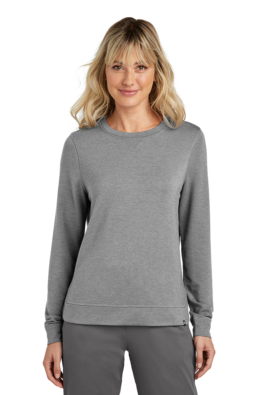 TravisMathew TM1LD003 Womens Long Weekend Crewneck Sweatshirt Heather Light Grey Model Front