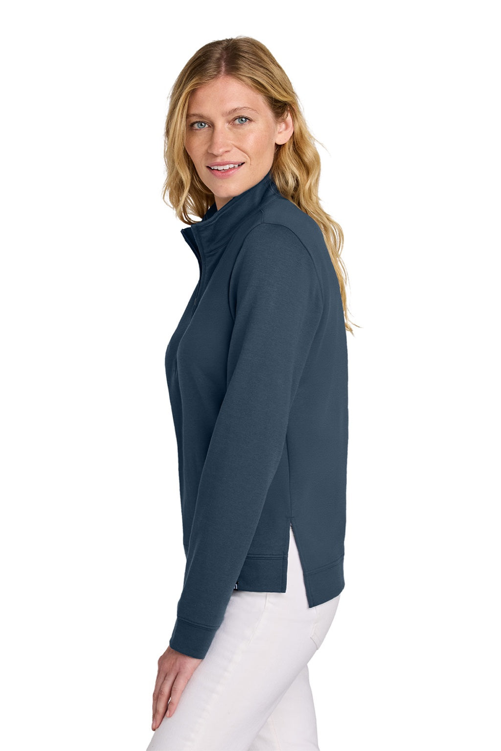 TravisMathew TM1LD007 Womens Coveside Wrinkle Resistant 1/4 Zip Sweatshirt Blue Nights Model Side