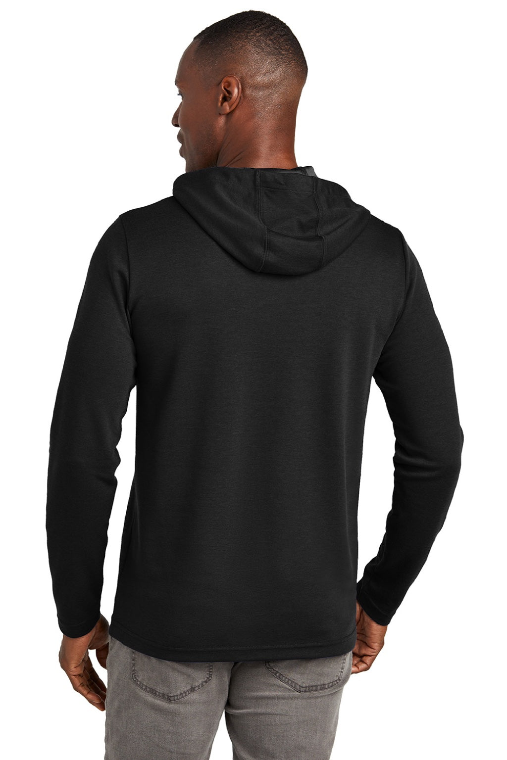 TravisMathew TM1MZ337 Mens Coveside Wrinkle Resistant Hooded Sweatshirt Hoodie w/ Pouch Pocket Black Model Back