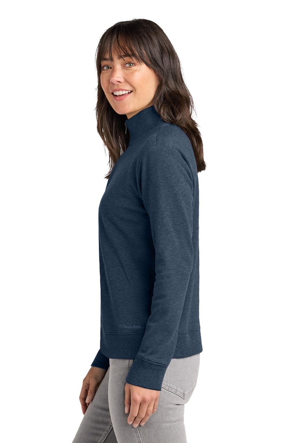 TravisMathew TMA41428 Womens Ocean Villa 1/4 Zip Sweatshirt Heather Blue Model Side