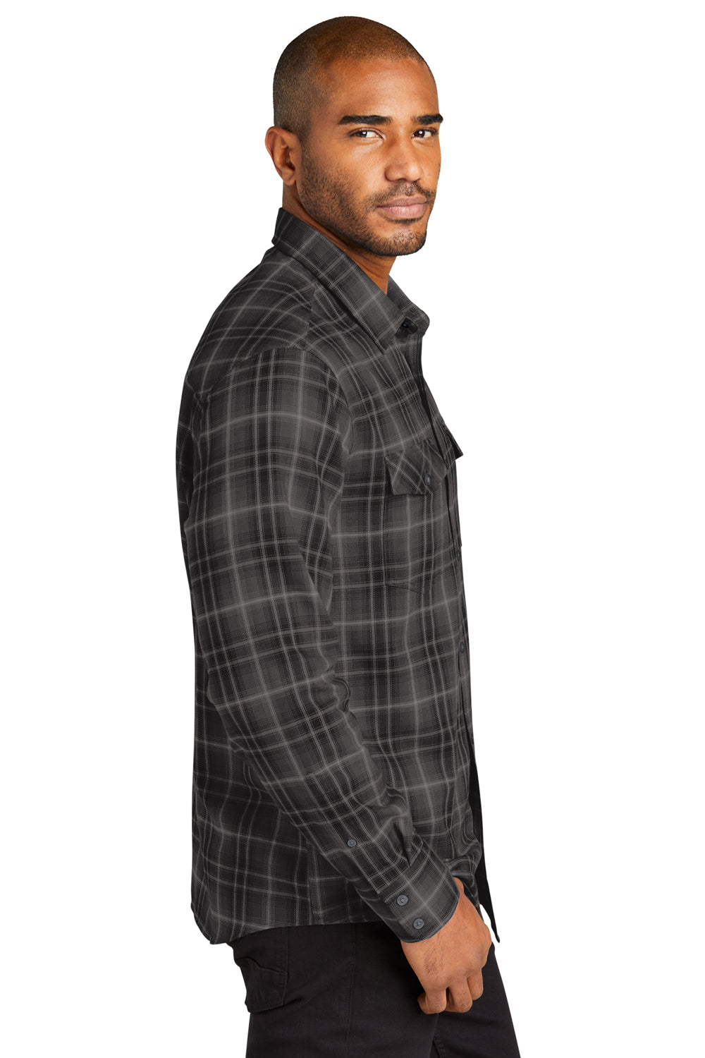 Port Authority W672 Mens Ombre Plaid Long Sleeve Button Down Shirt w/ Double Pockets Deep Black Model Side