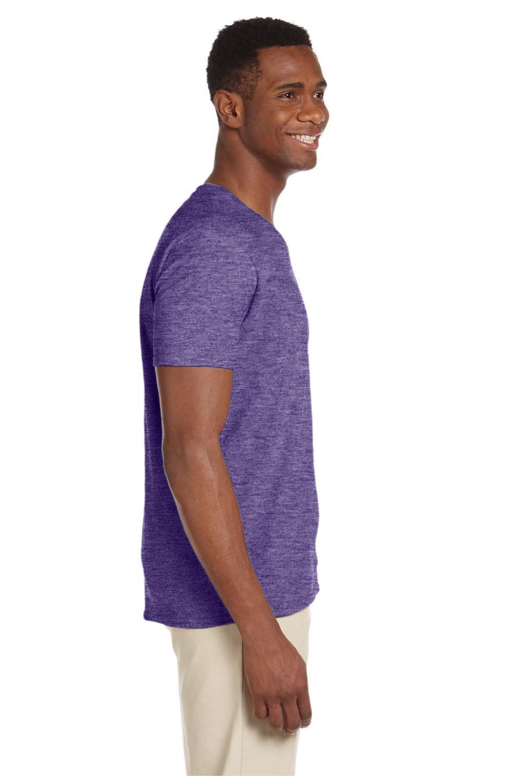 Gildan 64V00 Mens Softstyle Short Sleeve V-Neck T-Shirt Heather Purple Model Side