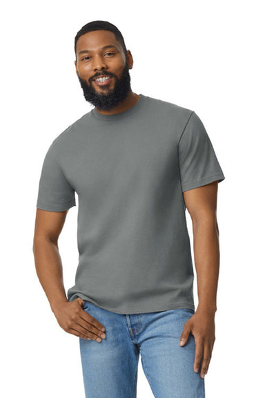 Gildan 65000 Mens Softstyle Short Sleeve Crewneck T-Shirt Charcoal Grey Model Front