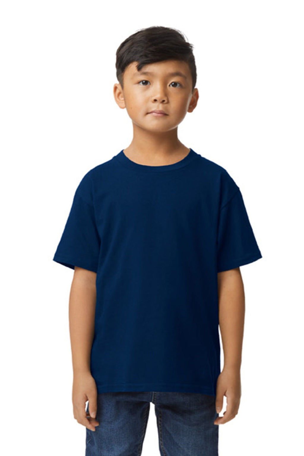 Gildan 65000B Youth Softstyle Short Sleeve Crewneck T-Shirt Navy Blue Model Front