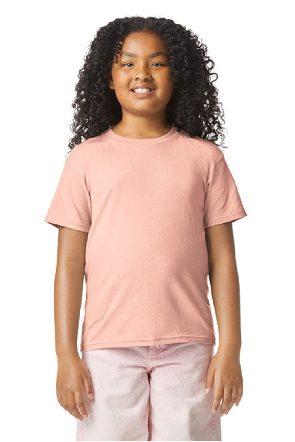 Gildan 64000BCVC Youth Softstyle CVC Short Sleeve Crewneck T-Shirt Dusty Rose Pink Model Front