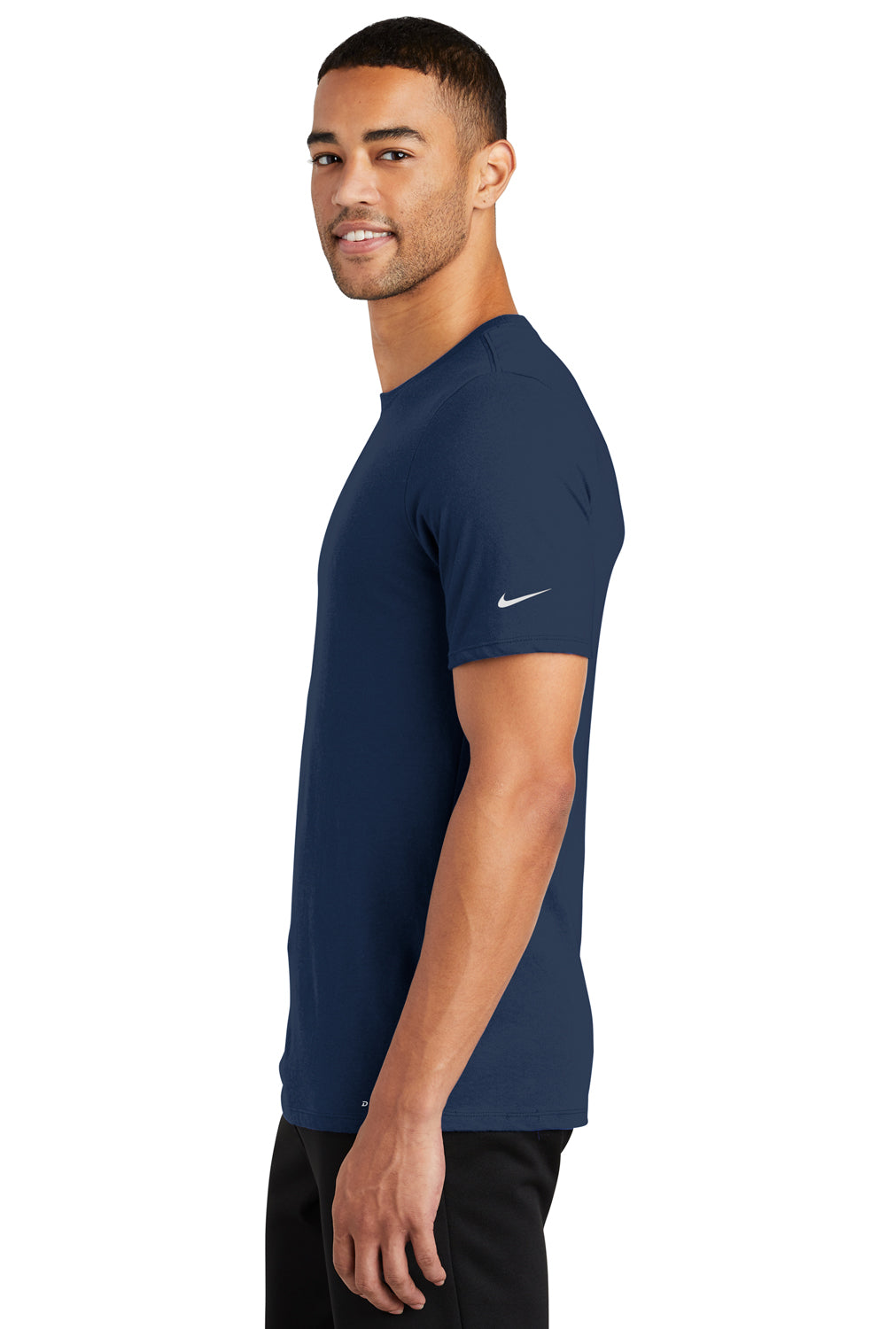 Nike NKBQ5231 Mens Dri-Fit Moisture Wicking Short Sleeve Crewneck T-Shirt College Navy Blue Model Side