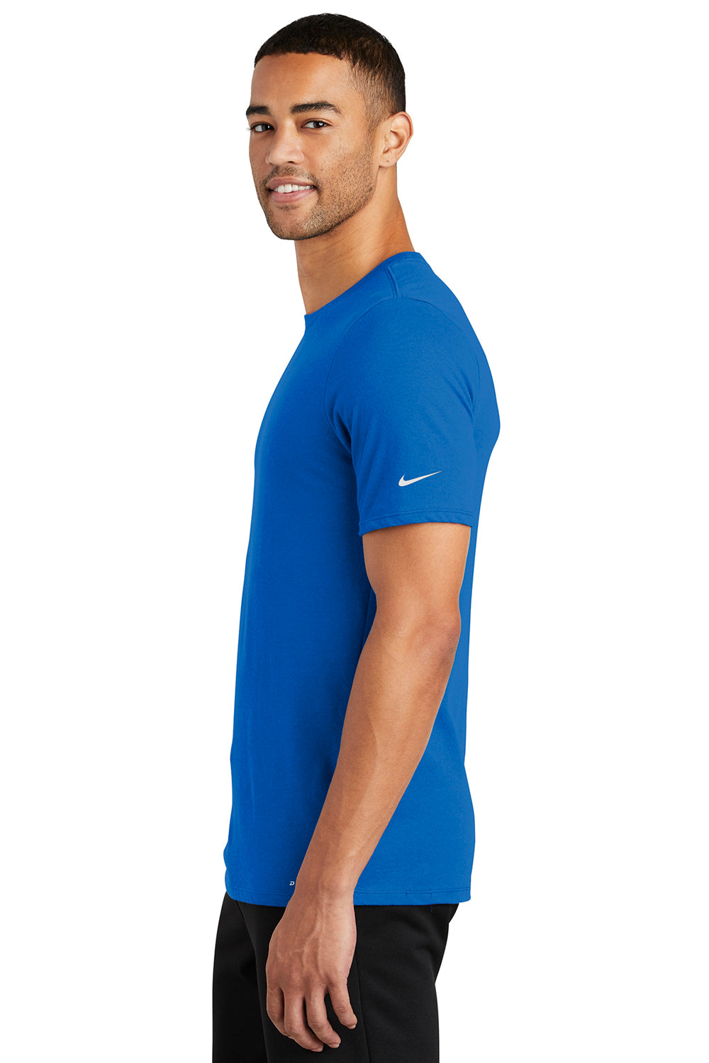 Nike NKBQ5231 Mens Dri-Fit Moisture Wicking Short Sleeve Crewneck T-Shirt Game Royal Blue Model Side