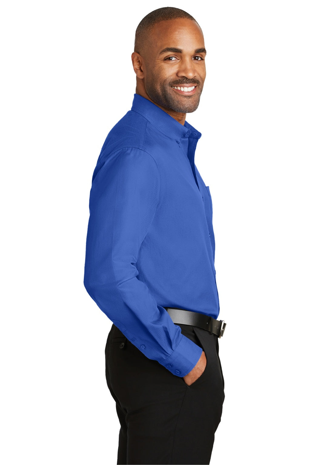 Red House RH60 Mens Wrinkle Resistant Long Sleeve Button Down Shirt w/ Pocket Medium Blue Model Side