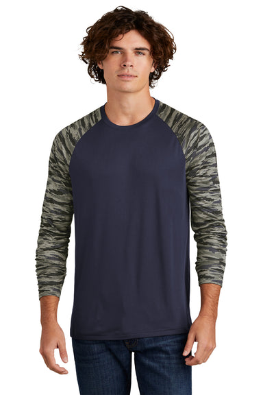 Sport-Tek Mens Drift Camo Colorblock Long Sleeve Crewneck T-Shirt True Navy Blue Front